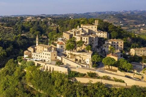 Castello - Solo Pernotto Otel Cupra Marittima Dış mekan fotoğraf