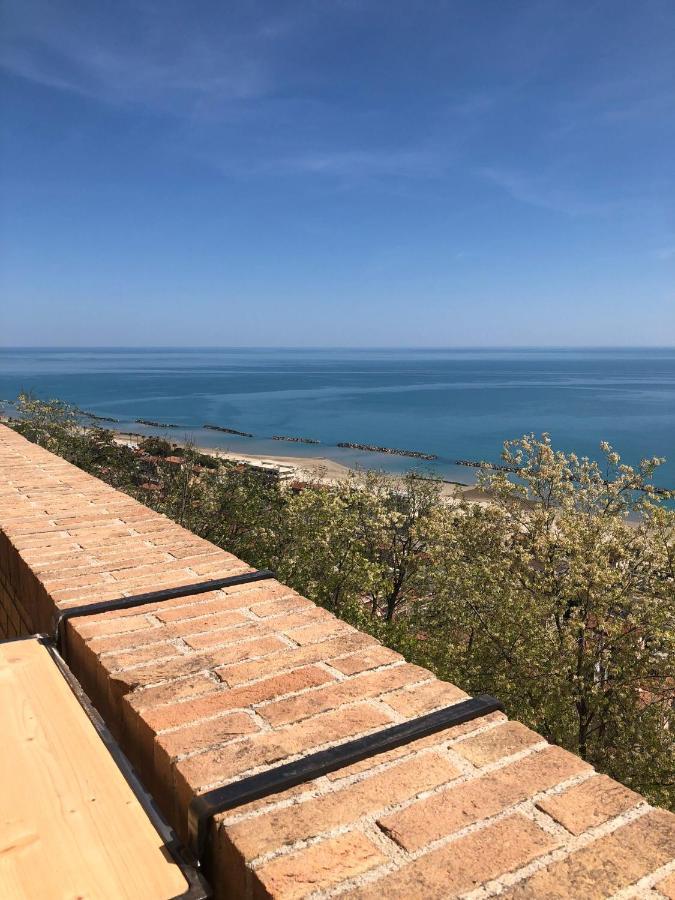 Castello - Solo Pernotto Otel Cupra Marittima Dış mekan fotoğraf